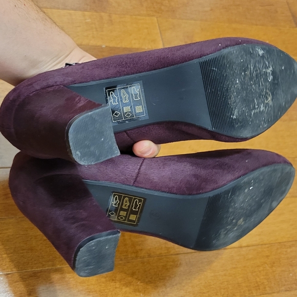 Women's heals - Picture 4 of 4